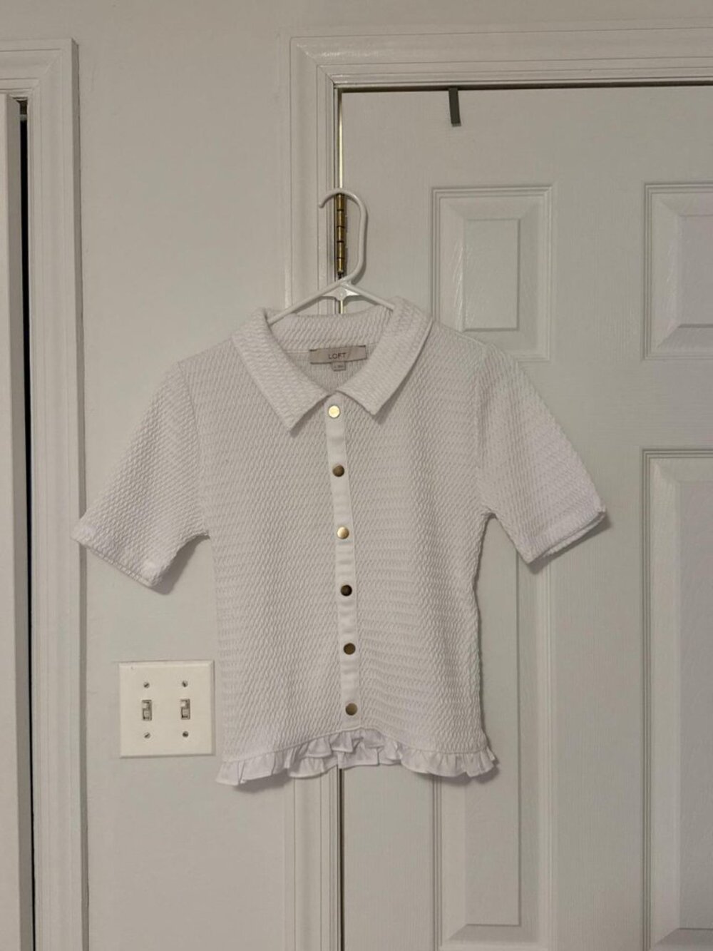 LOFT Women's White Blouse